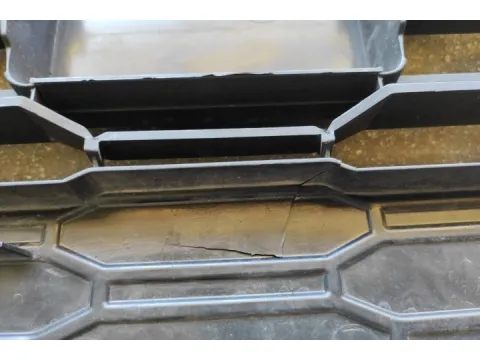 Δίχτυ Προφυλακτήρα Εμπρός Μεσαίο ( Ελαττωματικο ) για SEAT ARONA (2017 - ) SUV- ΕΚΤΟΣ ΔΡΟΜΟΥ- 5dr  - 