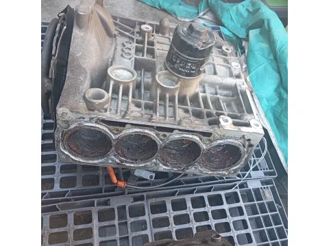 Κινητήρας Κορμός - Καπάκι(BCA 09514027) για VW GOLF (1998 - 2004) Mk4 (1J1) Hatchback - 5dr 1400 (AHW)(AKQ)(APE)(AXP)(BCA) Pet 75 16valve *ΝΕΑ ΓΕΝΙΑ* - 