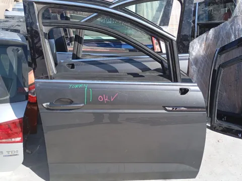 Πόρτα Εμπρός Δεξιά *dub* για VW TOURAN (2015 - ) *Ε*