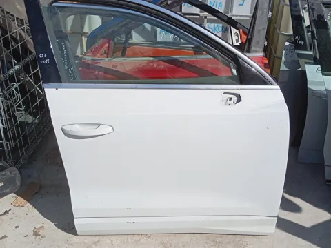 Πόρτα Εμπρός Δεξιά *dub* για AUDI Q3 ( 2018 - ) (F3) *Ε*