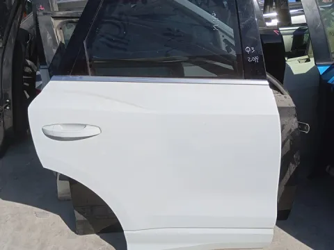 Πόρτα Πίσω Δεξιά *dub* για AUDI Q3 ( 2018 - ) (F3) *Ε*