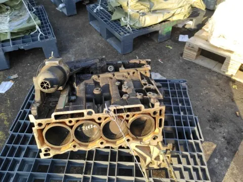 Κινητήρας Κορμός - Καπάκι KFW ( Για Ανταλλακτικά ) για PEUGEOT 206 (2002 - 2009) Hatchback - 5dr 1400 (KFW) (KFX) Petrol 75 *ΝΕΑ ΓΕΝΙΑ* ΠΑΛΕΤΑ 608 *