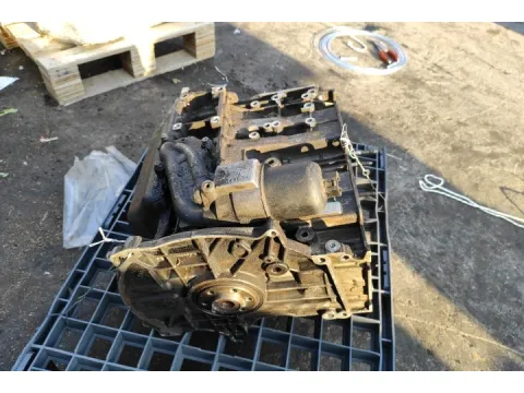 Κινητήρας Κορμός - Καπάκι KFW ( Για Ανταλλακτικά ) για PEUGEOT 206 (2002 - 2009) Hatchback - 5dr 1400 (KFW) (KFX) Petrol 75 *ΝΕΑ ΓΕΝΙΑ* ΠΑΛΕΤΑ 608 * - 