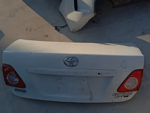 Καπό Πίσω *dub* για TOYOTA COROLLA (2007 - 2010) Sedan - 4dr 