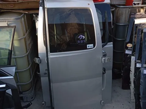 Πόρτα Πίσω Δεξιά Δίφυλλη Με Τζάμι *dub* για NISSAN NV200-EVALIA (2010 - ) Van 