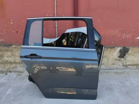 Πόρτα Πίσω Δεξιά *dub* για VW TOURAN (2015 - ) *E*