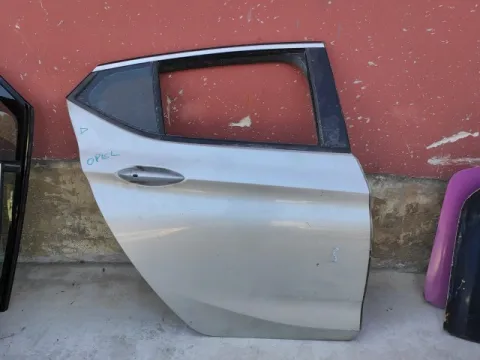 Πόρτα Πίσω Δεξιά *dub* για OPEL ASTRA (2016 - 2021) K *Γ*