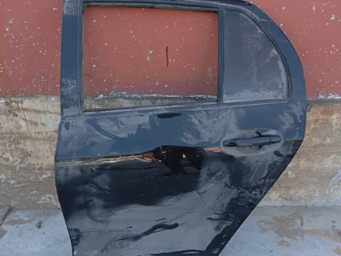 Πόρτα Πίσω Αριστερή *dub* για TOYOTA YARIS (2006 - 2009) (KL9) Hatchback - 5dr , (2009 - 2012) (XP90) *Ε*