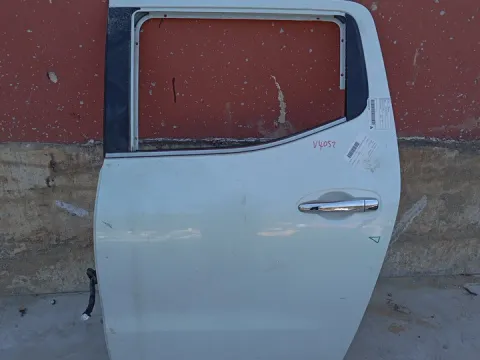 Πόρτα Πίσω Αριστερή *dub* για NISSAN D23 NAVARA (2015 - ) *Ε*