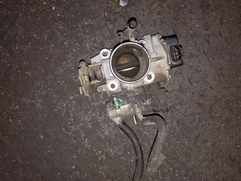 Σώμα Πεταλούδας 8945210010 για TOYOTA CARINA (1992 - 1995) E (T190) 