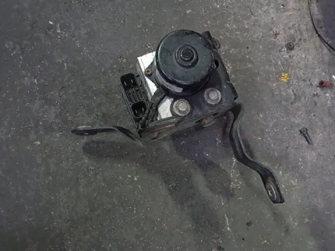 Μονάδα ABS 56041821AB για JEEP CHEROKEE (2002 -2005) (KJ) 