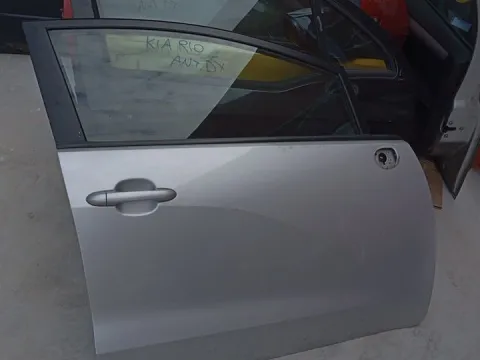 Πόρτα Εμπρός Δεξιά για KIA RIO (2012- 2015) Hatchback - 5dr , (2015 - 2017) *ITALY* *Γ*