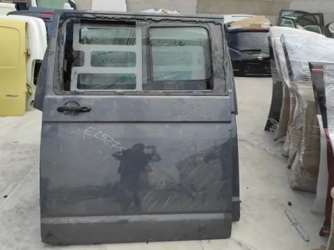 Πόρτα Αριστερή Συρόμενη ( Με Σπασμενο Τζάμι ) *dub* για VW TRANSPORTER (2003 - 2009) (7H) (T5) *Γ*