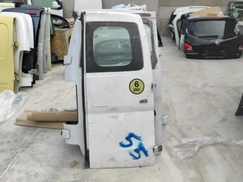 Πόρτα Πίσω Δεξιά Δίφυλλη Με Τζάμι *dub* για NISSAN NV200-EVALIA (2010 - ) *Γ*