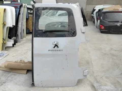 Πόρτα Πίσω Δεξιά Δίφυλλη Με Τζάμι *dub* για PEUGEOT EXPERT (2016 -) *Γ*