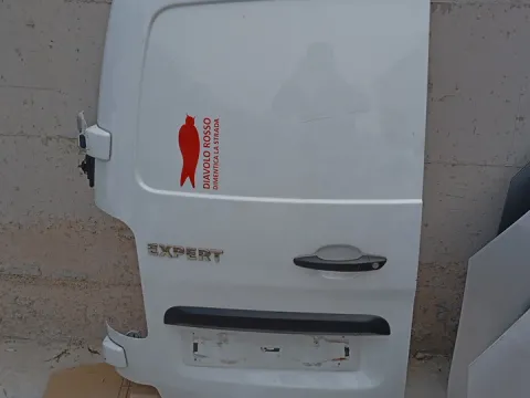 Πόρτα Πίσω Αριστερή Δίφυλλη Χ.Τζάμι για PEUGEOT EXPERT (2016 -) Van *ITALY* *Γ*