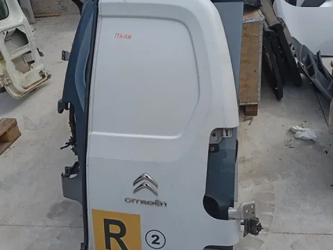 Πόρτα Πίσω Δεξιά Δίφυλλη Χ.Τζάμι για CITROEN BERLINGO (2015 - 2018) (B9) Mini Van , PEUGEOT PARTNER (2013 - ) *ITALY* *Γ*