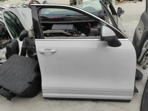 Πόρτα Εμπρός Δεξιά *dub* για PORSCHE CAYENNE (2015 - ) 