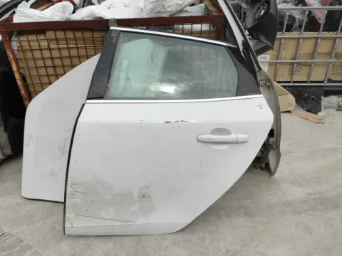 Πόρτα Πίσω Αριστερή  *dub* για VOLVO S60 (2013 - 2019) *Ε*