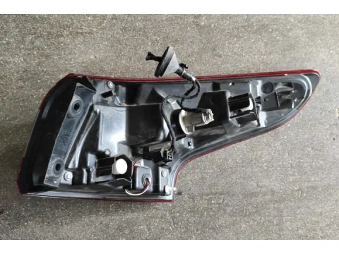 Φανάρι Πίσω Αριστερό ( Ελαττωματικο )  για NISSAN QASHQAI (2014 - 2017) ( J11 )  - 