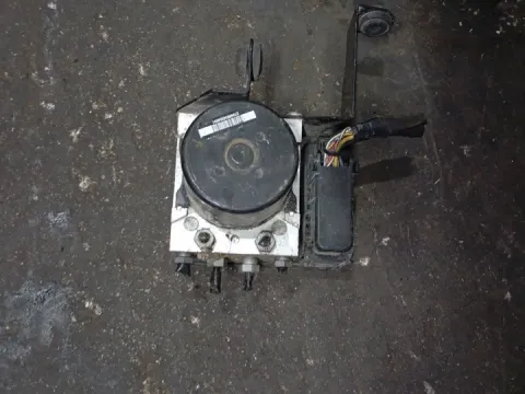 Μονάδα ABS P31400643 για VOLVO V40 (2000 - 2003) (VW) 