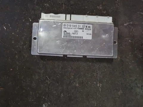 Εγκέφαλος Κινητήρα 0195453132 για MERCEDES C - CLASS (1997 - 1999) (W202) 