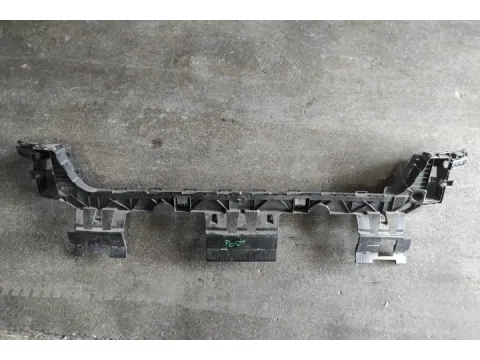 Βάση Προφυλακτήρα για A4 (2016 - 2020) (8W) Sedan - 4dr  - 