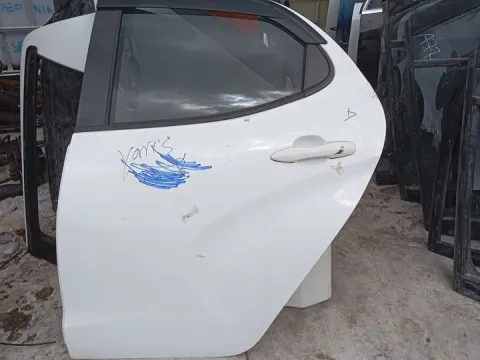 Πόρτα Πίσω Αριστερή *dub* για TOYOTA YARIS (2020 - ) (XP210) Hatchback - 5dr *Ε*