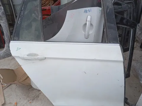 Πόρτα Πίσω Δεξιά *dub* για VW GOLF SPORTSVAN (2014 - ) MPV - ΠΟΛΥΜΟΡΦΙΚΑ - 5dr *Ε*