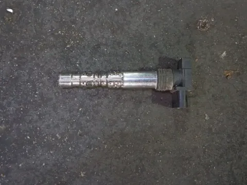 Πολλαπλασιαστής 03D905115F για VW POLO (2005 - 2009) (9N3 ) 