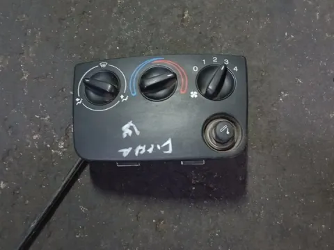 Χειριστήρια Καλοριφέρ XS6H19A522BA για FORD FOCUS (2002 - 2004) Mk1b 