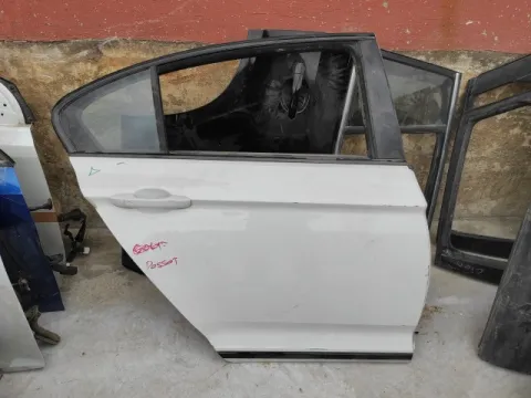 Πόρτα Πίσω Δεξιά *dub* για VW PASSAT (2014 - ) Sedan - 4dr *Ε*