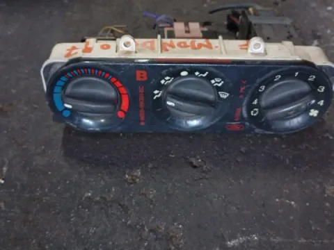 Χειριστήρια Καλοριφέρ 97BW18D451A για FORD MONDEO (1996 - 2000) Mk2 