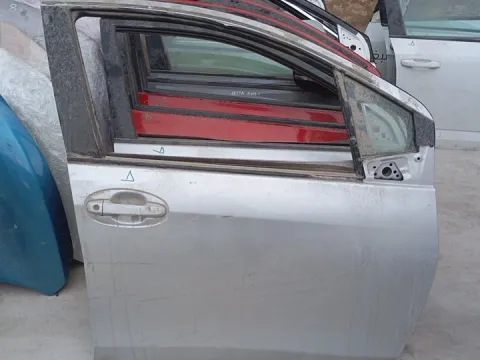 Πόρτα Εμπρός Δεξιά *dub* για TOYOTA YARIS (2012 - 2014) ( ) Hatchback - 5dr , (2015 - 2017) *Ε*