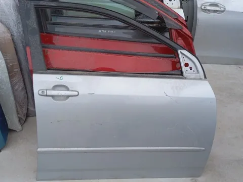 Πόρτα Εμπρός Δεξιά *dub* (Με Στραβές Βίδες) για TOYOTA COROLLA (2002 - 2004) (E120) Hatchback - 5dr (KM22) , (2004 - 2007) (E120) *Ε*