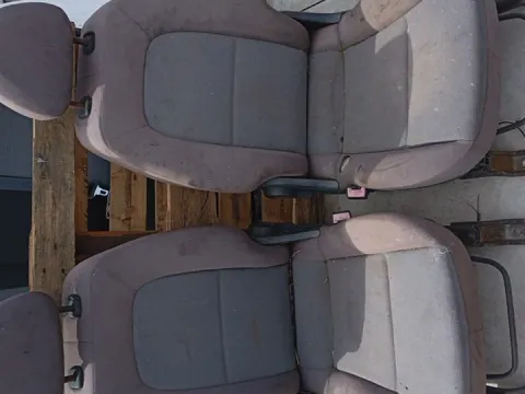 Καθίσματα Σετ Εμπρός Με Αερόσακους Όχι Πολύ Καθαρά για MITSUBISHI COLT (2005 - 2008 ) (CZ) *ΝΕΑ ΓΕΝΙΑ*