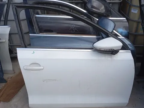Πόρτα Εμπρός Δεξιά *dud* για VW JETTA (2011 - 2015) () Sedan - 4dr , (2015 - ) *E*