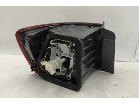 Φανάρι Πίσω Δεξί Ελαττωματικο για VW JETTA (2011 - 2015) Sedan - 4dr  - 