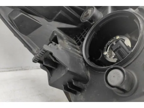 Φανάρι Εμπρός Αριστερό Με Φως Ημερας Led  ( Λειπει Μια Βαση ) για KIA RIO (2017 - 2020) Hatchback - 5dr  - 