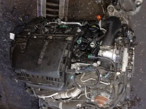 Κινητήρας Κορμός - Καπάκι 8HR για PEUGEOT 208 (2012 - 2016) ( ) 1400 (8HR) Diesel e-HDi 70hp , (2016 - 2019) 