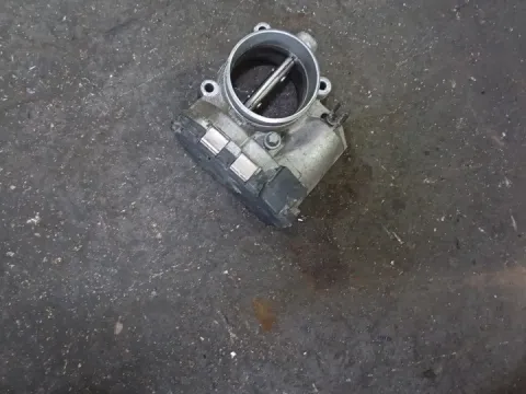 Σώμα Πεταλούδας 0280750045 για MERCEDES C - CLASS (2000 - 2003) (W203) 