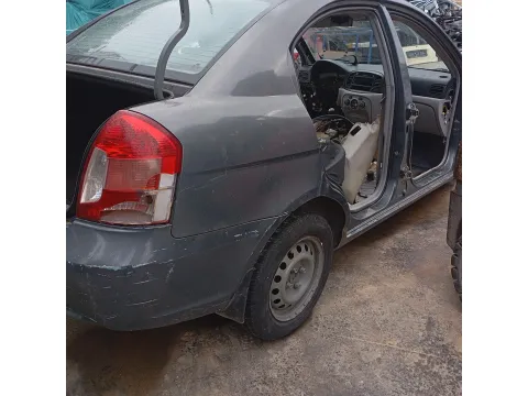 Τροπέτο Αμάξι κομπλέ Χ. Μηχανή Χ. Σασμάν Με Πίσω Άξονα Δισκόπλακες -ABS για HYUNDAI ACCENT (2006 - (MC) Sedan 4dr *ΔΒ* - 