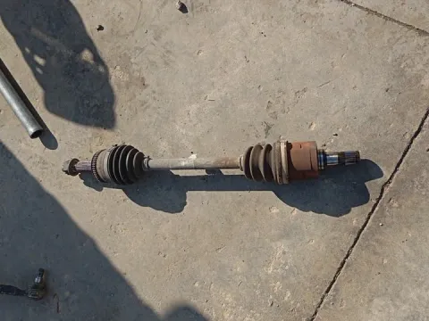 Ημιαξόνιο Εμπρός Αριστερό Με ABS για HYUNDAI ACCENT (2006 - (MC) 1400 G4EE petrol 97 16 valve 