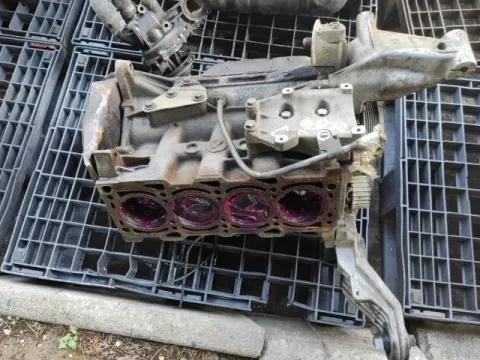 Κινητήρας Κορμός - Καπάκι ( Για Ανταλλακτικα ) για ALFA ROMEO 146 (1995 - 1998) (930) Liftback - 5dr 1400 (AR 33503) Petrol 103 16V TS *ΝΕΑ ΓΕΝΙΑ* ΠΑΛΕΤΑ 622 *