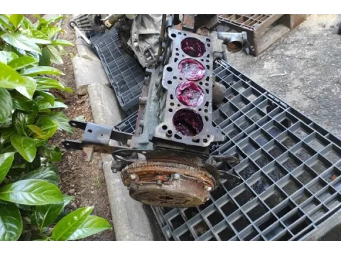 Κινητήρας Κορμός - Καπάκι ( Για Ανταλλακτικα ) για HYUNDAI S COUPE (1990 - 1992) (SLC) Coupe - 2dr 1500 G4DJ petrol 83 Injection - 8 valve *ΝΕΑ ΓΕΝΙΑ* ΠΑΛΕΤΑ 624 * - 