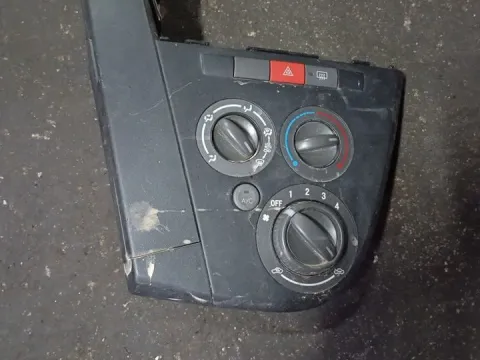 Χειριστήρια Καλοριφέρ για DAIHATSU CUORE (2007 - ) VIII 