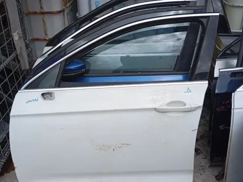 Πόρτα Εμπρός Αριστερή για VW PASSAT (2014 - ) 