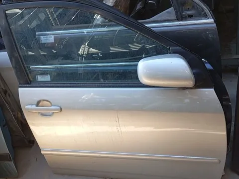 Πόρτα Εμπρός Δεξιά (Ίσιες Βίδες) για TOYOTA COROLLA (2002 - 2004) (E120) , (2004 - 2007) (E120) *Ε*