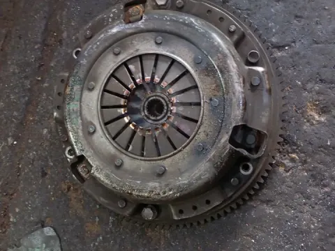 Βολάν Κινητήρα (Σφόνδυλος) για SUZUKI BALENO (1994 - 1998) (SY) Hatchback - 3dr 1600 (G16B) petrol 98 SY416 (GB31S) 16V 4x4 ΠΑΛΕΤΑ 40