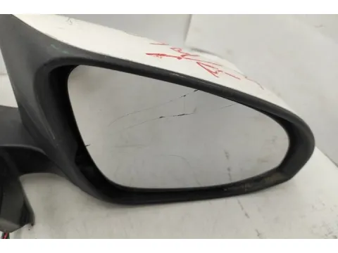 Καθρέπτης Εξωτερικός Δεξιός Ηλεκτρικός Θερμαινόμενος Ανακλεινώμενος Με Φλας 7 pin ( Ελαττωματικο Κρυσταλλο και Φλας ) για TOYOTA YARIS (2012 - 2014) ( ) , (2015 - 2017)  - 